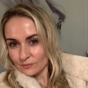 Meet your Posher, Cherie